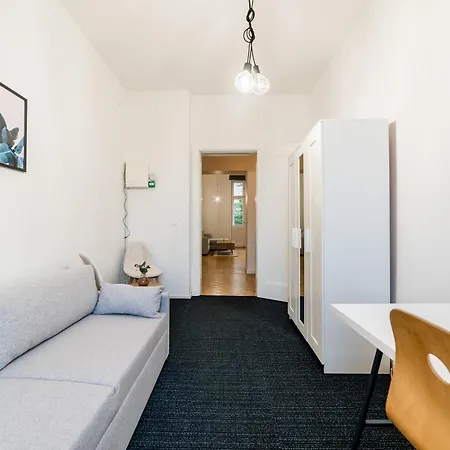 Daire Kilinskiego Spacious By Bookinghost *